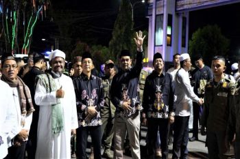 Bupati Shalahuddin lepas JCH Barito Utara menuju Embarkasi Banjarmasin