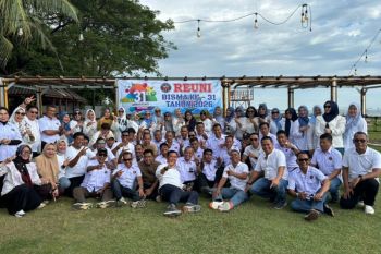 Reuni Bintara 95 Bisma ke-31 digelar meriah di Pantai Akkarena Makassar