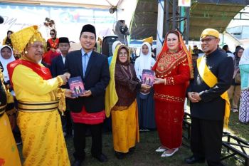 Pemkab Donggala: Buku karya siswa SDN 25 Banawa tingkatkan literasi