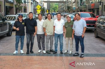 Band Ungu gelar konser perayaan 3 dasawarsa di Kuala Lumpur