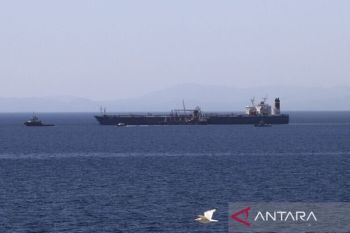 Iranian tanker is exercising UNCLOS rights of passage, RI MoFA