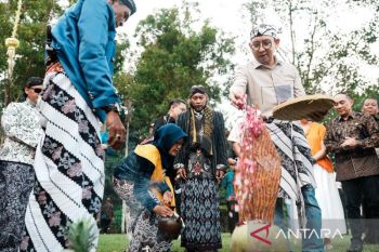 Kemenbud perkuat pelestarian Borobudur lewat ritual pemindahan arca