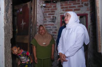 Khofifah nilai BSPS turunkan kemiskinan dan perkuat ekonomi