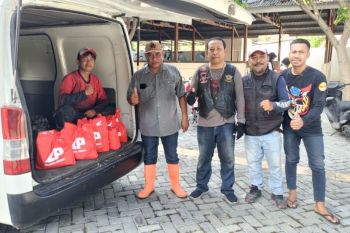 Honda Sulteng bersama IMHP gelar aksi bersih pantai kampung nelayan