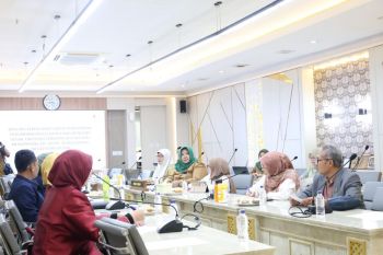 DPRD Jabar buat Raperda perlindungan keluarga dari LGBT