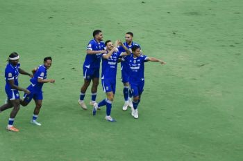Persib VS PSIM: Taklukkan Laskar Mataram 1-0, Persib OTW Juara Super League?