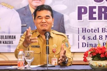 Disperin Kalsel tingkatkan daya saing IKM
