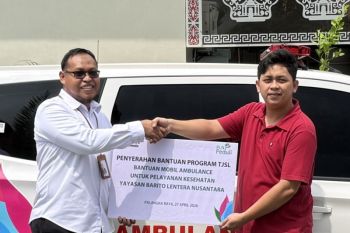 PLN UID Kalselteng salurkan ambulans untuk Kalteng perluas layanan kesehatan