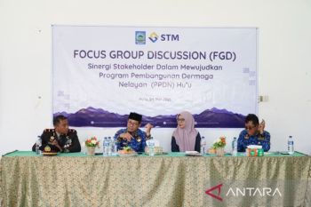 Dorong kesejahteraan nelayan, Pemda Dompu dan STM bahas pembangunan Dermaga Hu'u