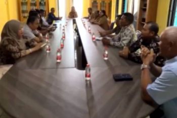DPRD Batola studi komparatif terkait perizinan berbasis digital di Bartim