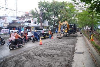 Perbaikan drainase di Jalan Aroepala Makassar digesa