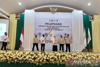 Gubernur Mandacan: 142 calon haji jaga nama baik Papua Barat