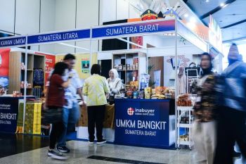 Kemenpar raih penghargaan belanja UMK terbesar di Inabuyer Award 2026