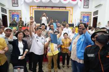 Gubernur Babel komit majukan dunia pendidikan dan kesejahteraan buruh