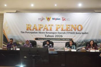 Pemkot Kediri gandeng OJK untuk edukasi literasi keuangan secara masif