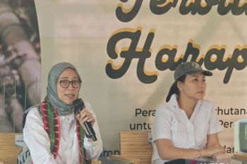 Indonesian govt grants social forestry access to women in NTT
