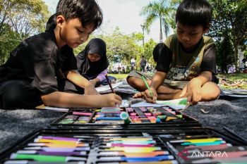 Cara Melindungi Anak dari Bahaya Media Sosial di Era Digital