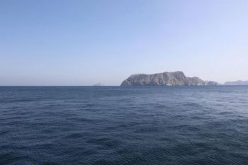 Selat Hormuz kembali normal setelah baku tembak AS-Iran