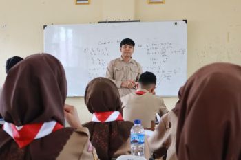 KPU Tanah Datar targetkan pemilih pemula melalui program KPU Mengajar