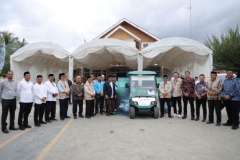 Bank Aceh bantu buggy car untuk permudah mobilisasi jamaah lansia di Asrama Haji Aceh