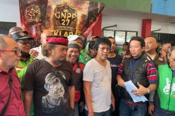 BAM DPR: Pengemudi ojol senang Prabowo pangkas potongan tarif