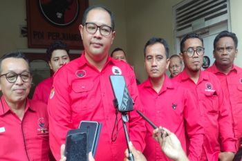 Anggota DPRD DIY Fajar Gegana sayangkan pengunduran diri guru non-ASN di Kulon Progo