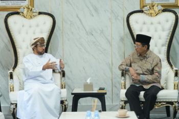 Indonesia, Oman explore education cooperation in Jakarta meeting