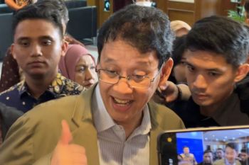 Menkeu Purbaya membuka peluang KEK keuangan danai proyek Danantara