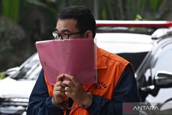 KPK panggil 12 pegawai Bea Cukai sebagai saksi kasus dugaan korupsi