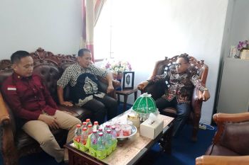 Kemenkum Sulbar dan DPRD dorong percepatan Perda KI