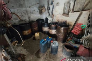 Polda Babel ungkap penimbunan ribuan liter solar subsidi di Pangkalpinang