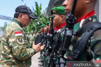Menhan minta prajurit Yonif TP Bitung-Sulut bantu perekonomian rakyat