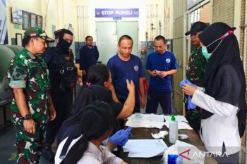Lapas Narkotika Jakarta razia gabungan dan tes urine berantas narkoba