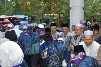 Pemkab HSS gelar pelepasan 379 jemaah calon haji tahun 2026