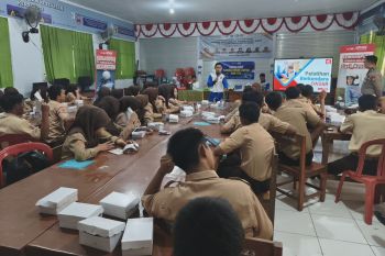 Asmo Sulsel Edukasi Keselamatan Berkendara bagi Siswa SMKN 1 Gowa