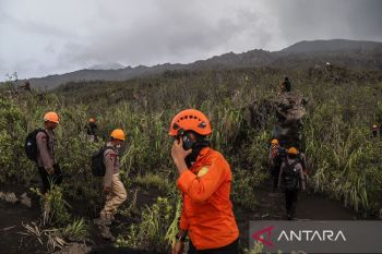 Tim gabungan lanjutkan pencarian tiga pendaki hilang di Gunung Dukono