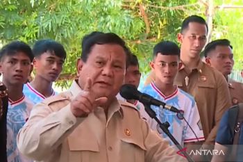 Prabowo: 1.386 desa nelayan diresmikan Desember 2026
