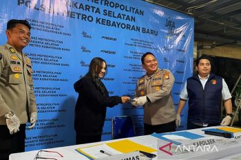 Polisi sebut istri pelatih Persija jadi korban pencurian iPhone