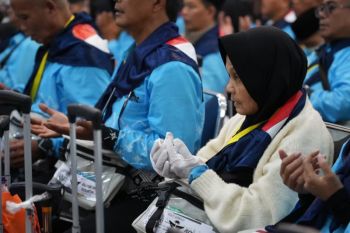 445 calon haji Kabupaten Bandung bertolak ke Jeddah via Kertajati