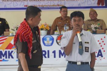 Kajari Karo motivasi pelajar lewat Program Jaksa Masuk Sekolah di Berastagi dan Merdeka