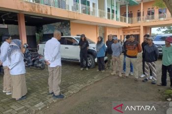 BTNBS pasang kamera pemantau di kawasan Taman Nasional Berbak