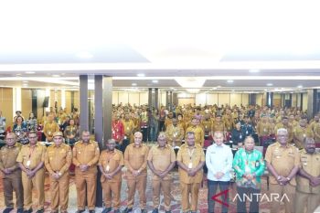 Meki Nawipa : Membangun Papua butuh kolaborasi yang kuat