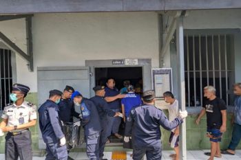 Rutan Pekalongan-TNI/Polri ikrarkan pemasyarakatan bersih narkoba