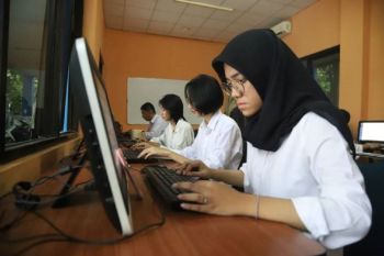 Praktisi sebut pemda perlu sesuaikan penjurusan di sekolah dan industri