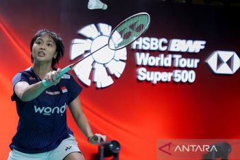 Thalita amankan tiket babak utama Thailand Open 2026