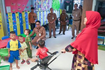 Wali Kota Magelang lakukan sidak tiga tempat penitipan anak