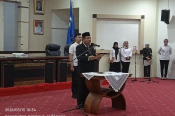 Wali Kota Pangkalpinang lantik 17 pejabat eselon II, ini nama-namanya