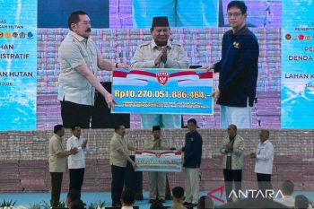 Presiden Prabowo hadiri penyerahan hasil penyelamatan uang negara