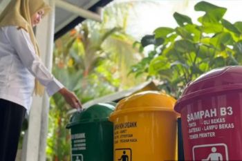 Pemkot Madiun ajak masyarakat memilah sampah dari rumah