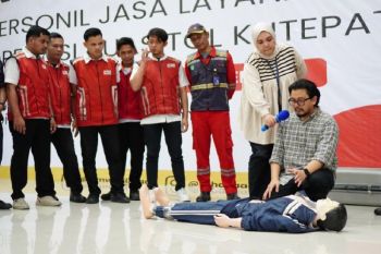 Pengelola Tol Kutepat perkuat  layanan lewat penyegaran petugas